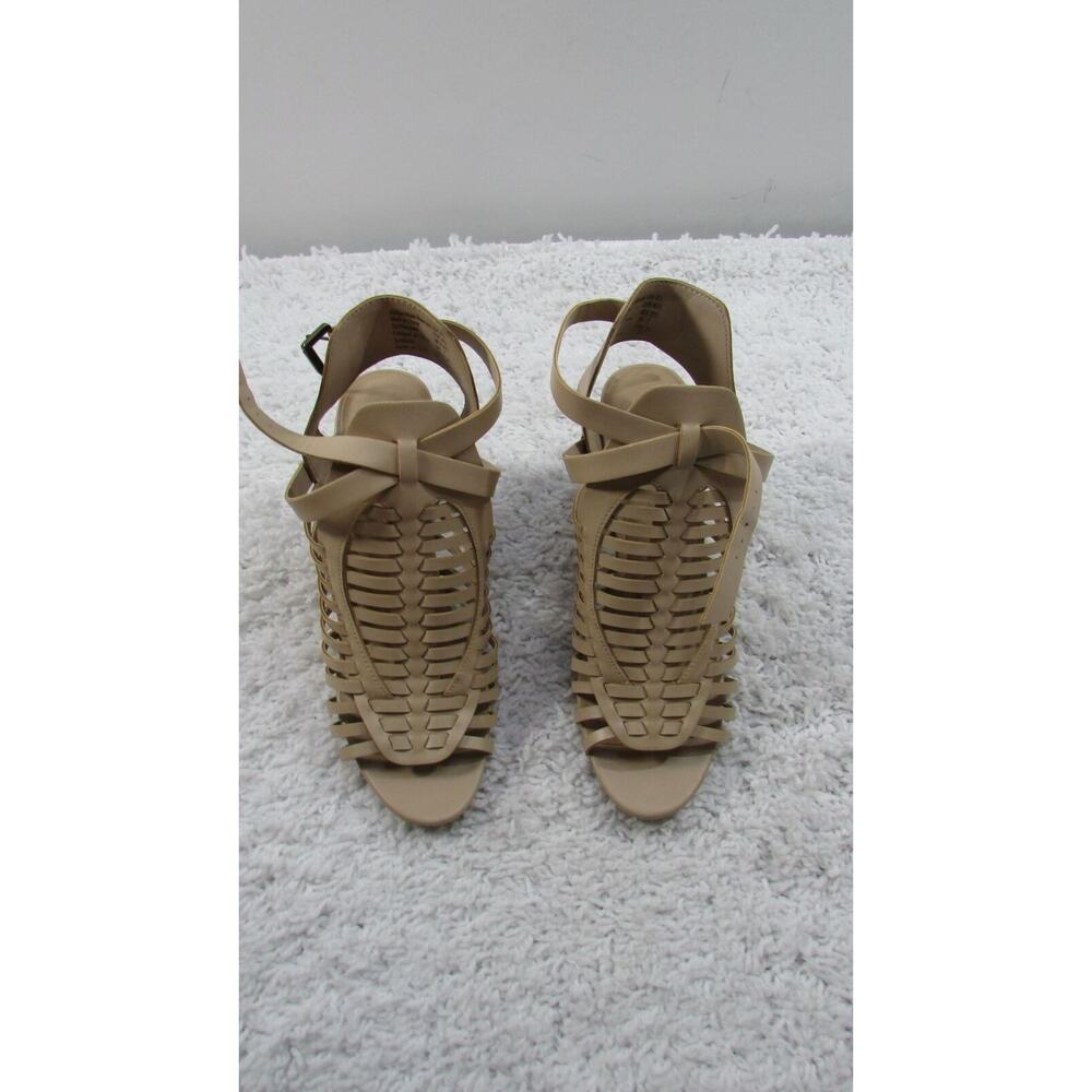 American Eagle Size 8.5 Sandals Heels Beige euc